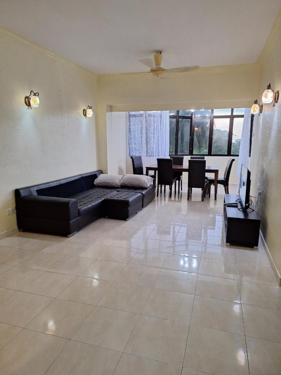 Seaput Srisayang Apartment Batu Feringgi Bagian luar foto
