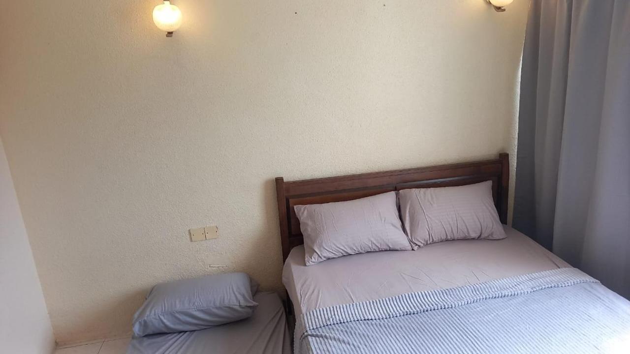 Seaput Srisayang Apartment Batu Feringgi Bagian luar foto